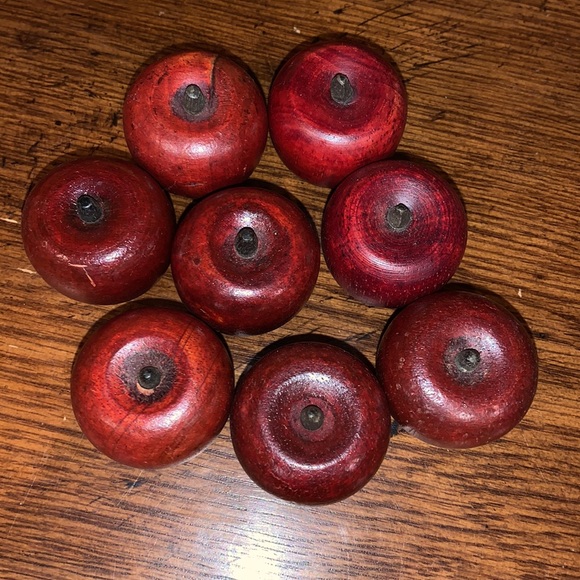 Vintage crackle bowl with wooden apples - Picture 9 of 12